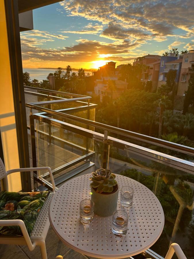 Wonderful Apartment In Costa Del Sol Benalmádena Eksteriør billede