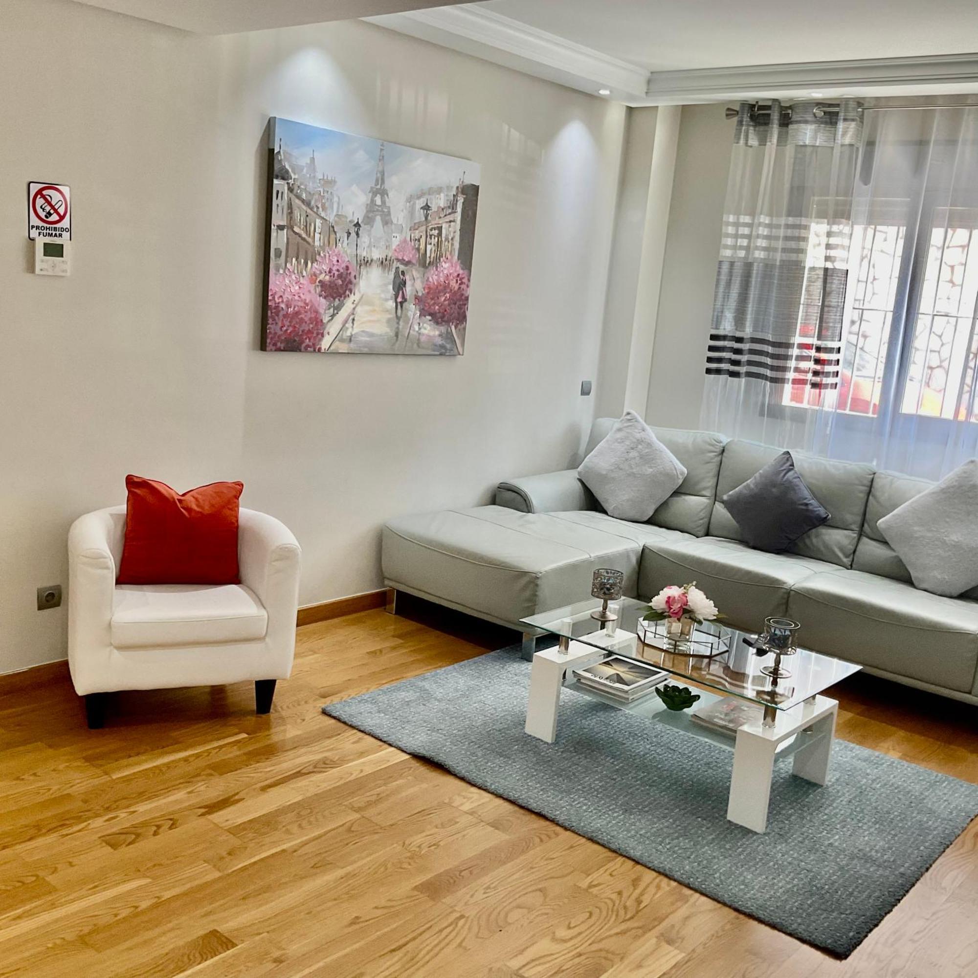 Wonderful Apartment In Costa Del Sol Benalmádena Eksteriør billede